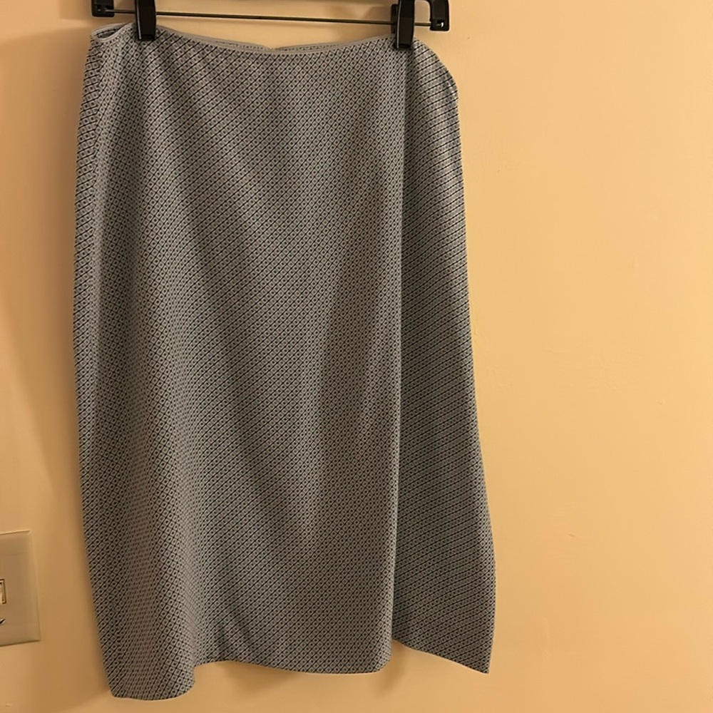 BROOKS 346 100% SILK Size 12 Midi Skirt Blue Geometric Chic Gorgeous Timeless